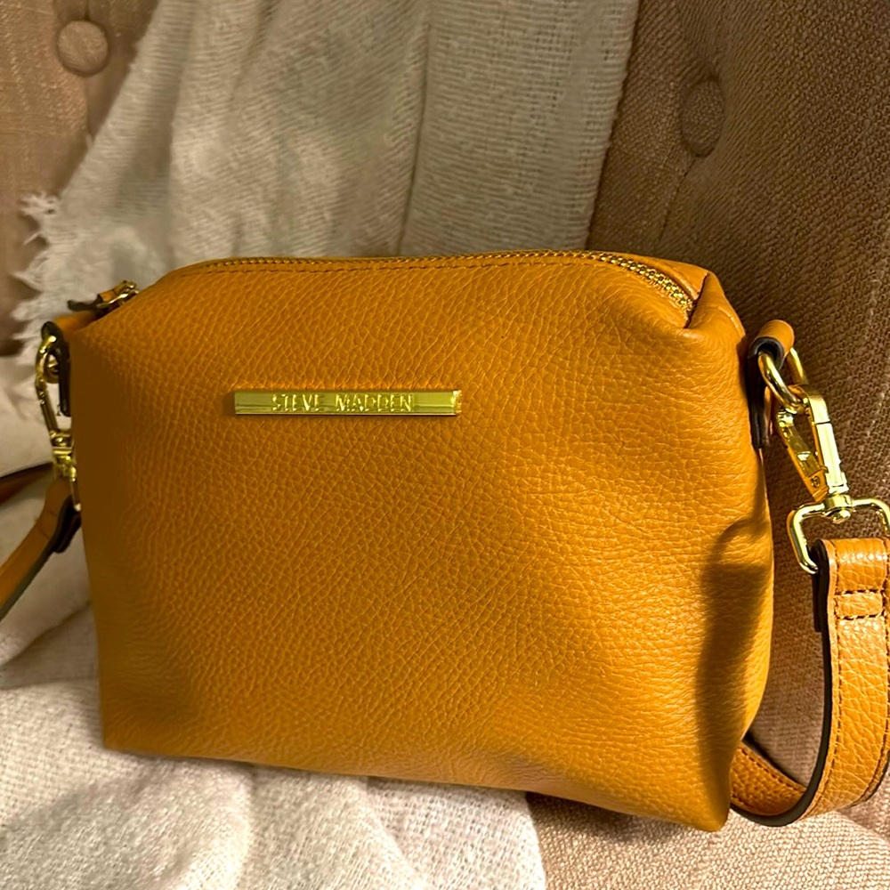 Small Steve Madden Crossbody